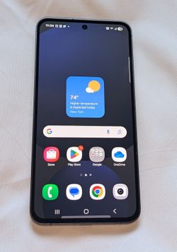 EXCELLENT CONDITION Samsung Galaxy S24 FE 5G 128GB AT&T Cell Phone