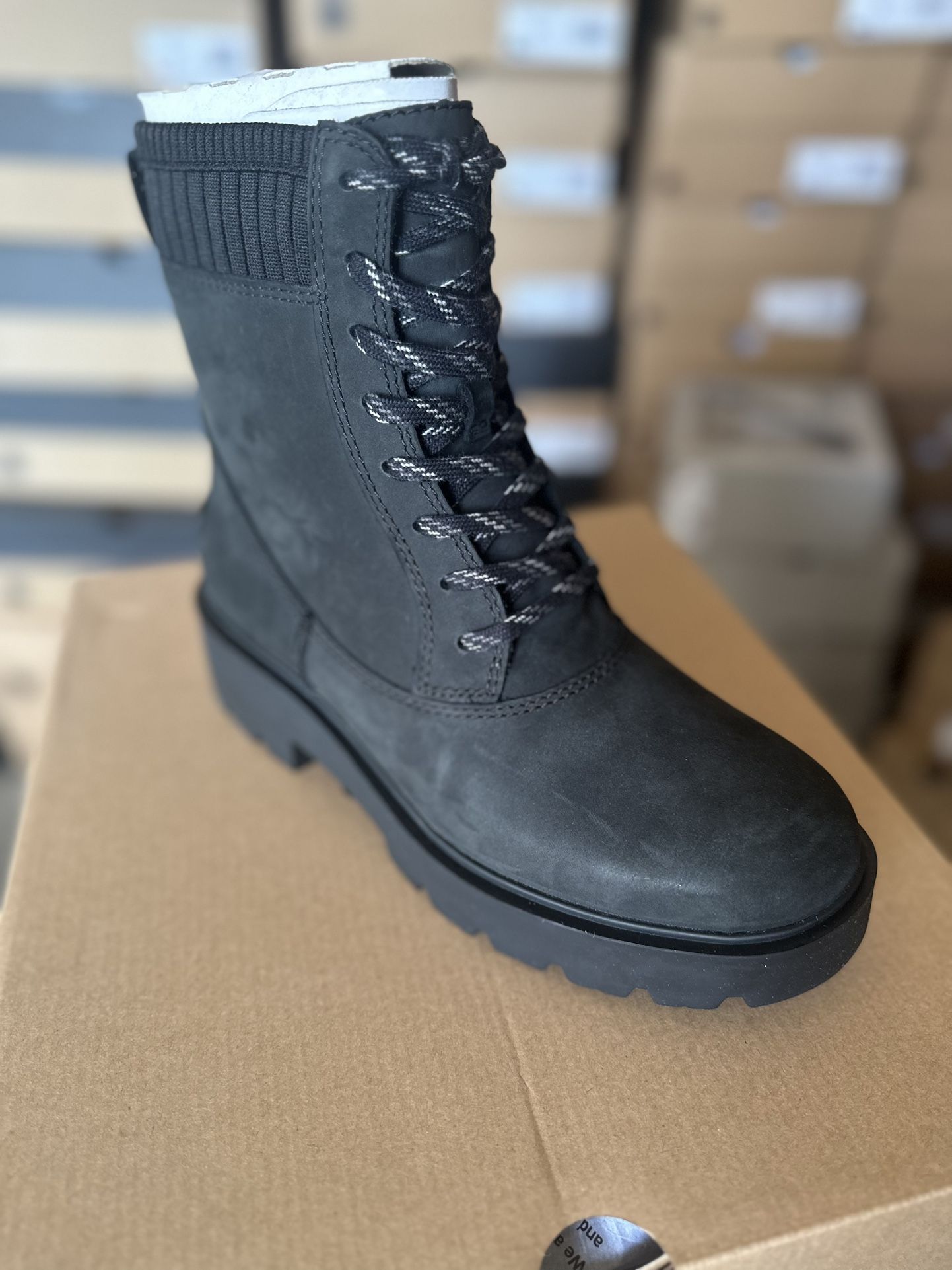 UGG BOOTS