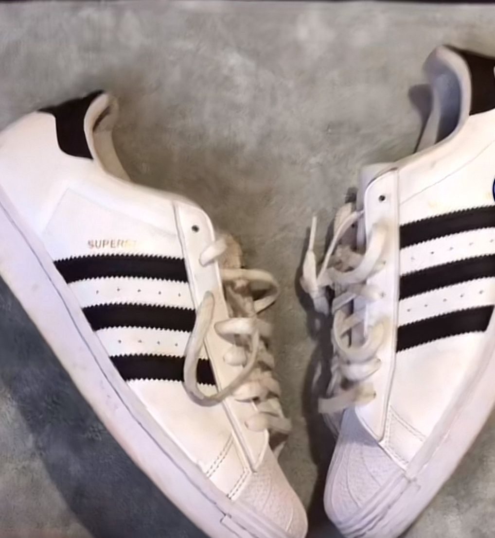 Adidas Superstar Size 10.5 Mens