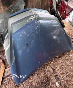 2004-2009 Toyota Prius Hoods