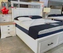 Ashley Queen Storage Bedroom Set
