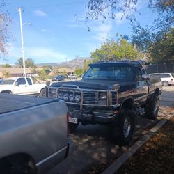 4x4 Dodge Ram (contact info removed)