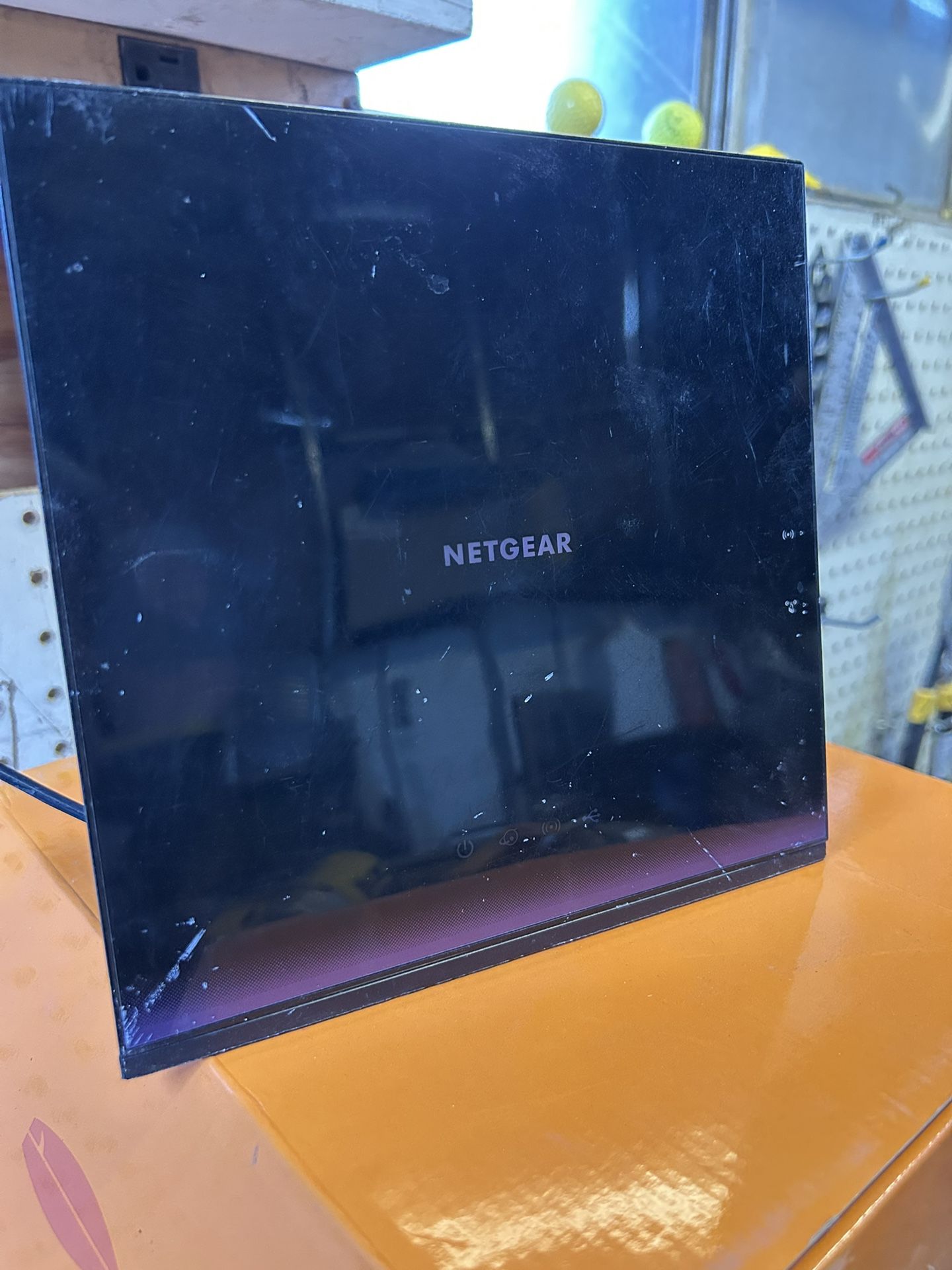 NETGEAR Router Model : R6250