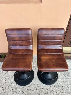 Brown adjustable high chairs