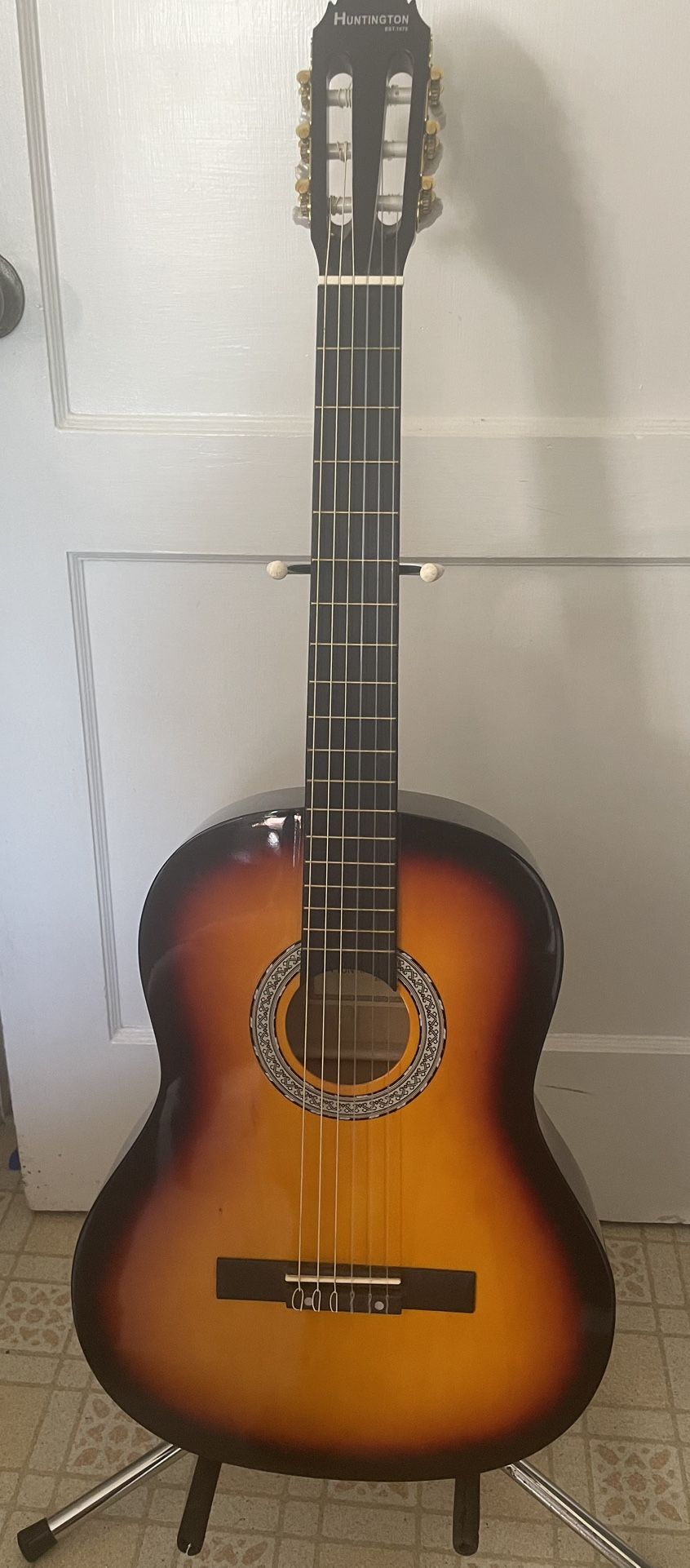 Huntington EST 1975 Black Orange Red Guitar