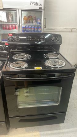 GE Electric stove 4 burners