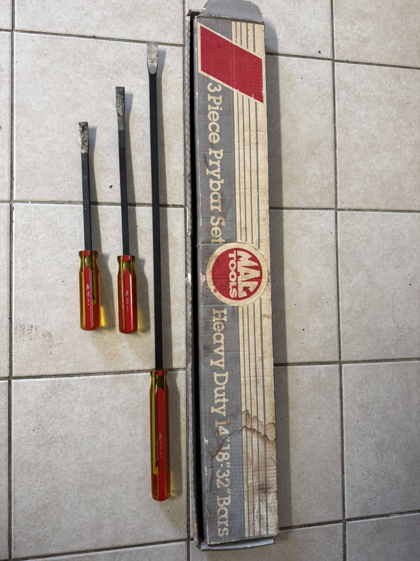 Pry bar Mac Tools