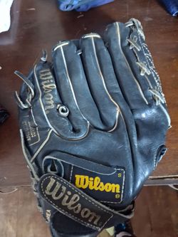 Baseball glove