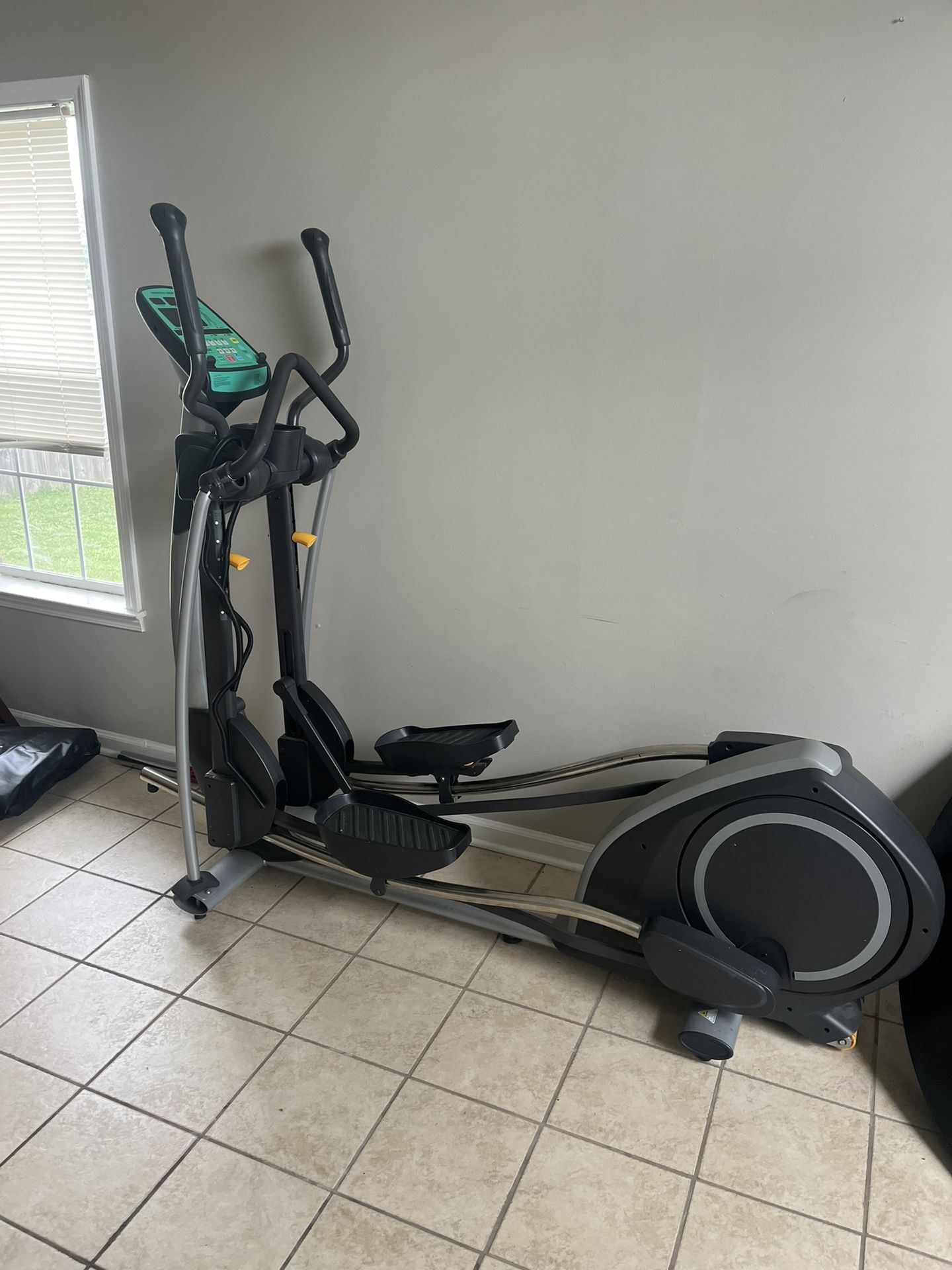 Elliptical Machine 