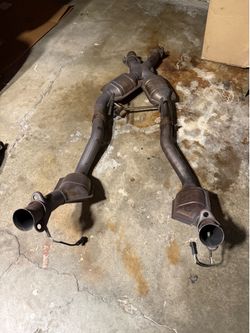 1989-93 Ford Mustang V8 Magnaflow CA-compliant mid-pipe for