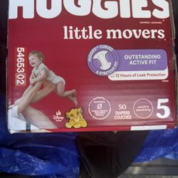 Huggies Little Movers Diapers Size 5