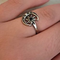 925 Sterling Silver Astrological Cosmic Designed Ring 