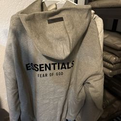 ESSENTIAL HOODIES