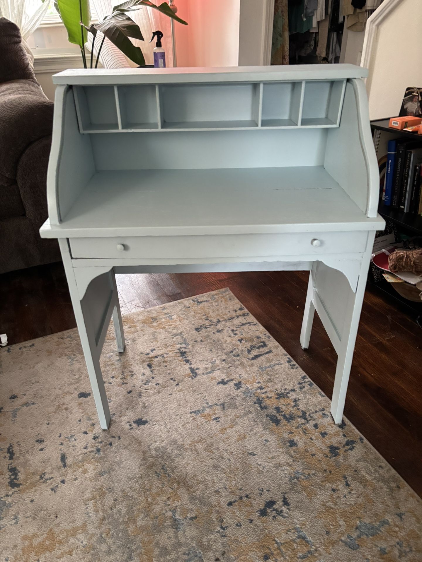 Soar Blue Vintage desk