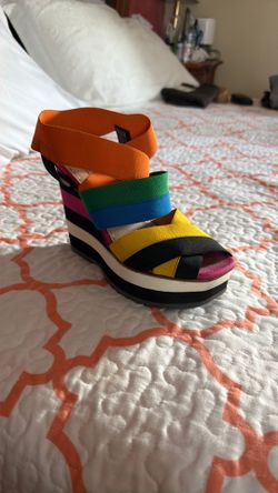 Woman shoes