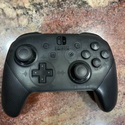 Nintendo Switch Pro Controller