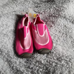 Water Shoes Size13 $5
