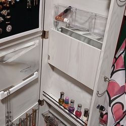 Mirror Jewelry Cabinet 