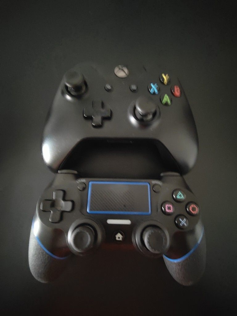 2 Controllers Xbox, Ps4 Scuffed Controller. 