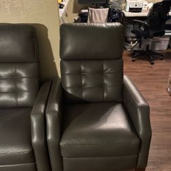 2 Leather recliner 