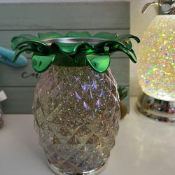 BRAND NEW WITH TAGS! BATH & BODY WORKS pineapple Waterglobe Candle Holder 