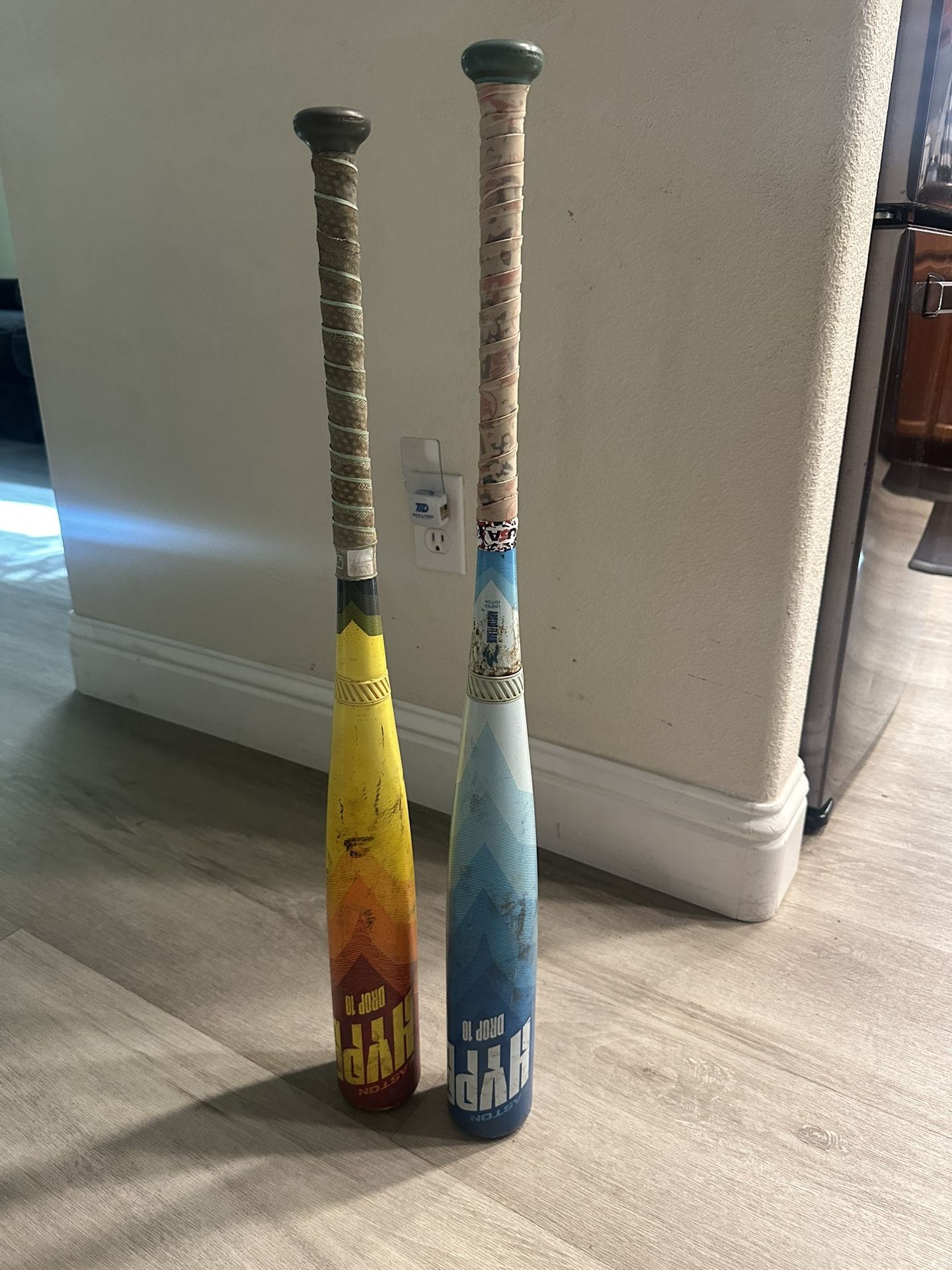 Easton Hype Fire & Arctic Flame. USSSA Bats