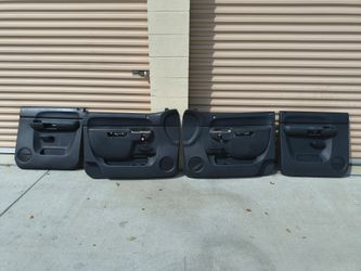 Door panels set 2012 Siverado