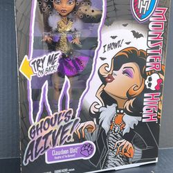 Monster High ORIGINAL Clawdeen Wolf Doll & Pet Cat CRESENT Werewolf New RARE