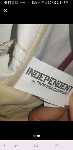 Independent wind breaker Thumbnail