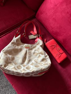 Coach purse with wallet