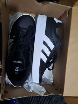 Adidas shoes 4 1/2
