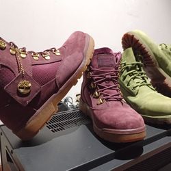 2 Timberland Boots 