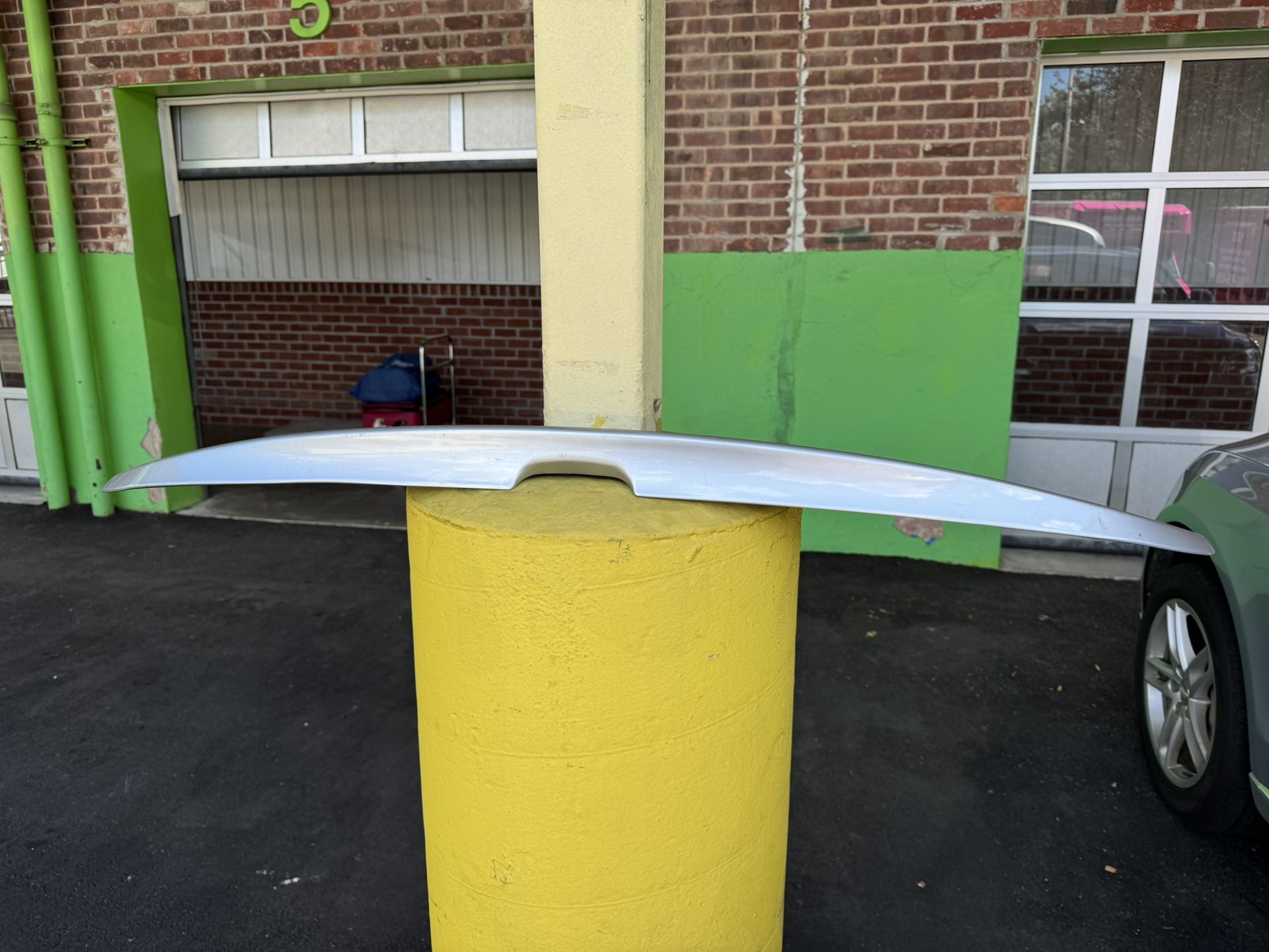 Rear Spoiler