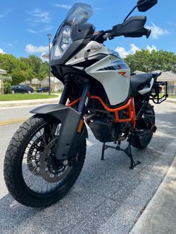 Ktm 1090