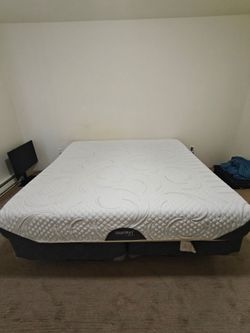 King Size bed
