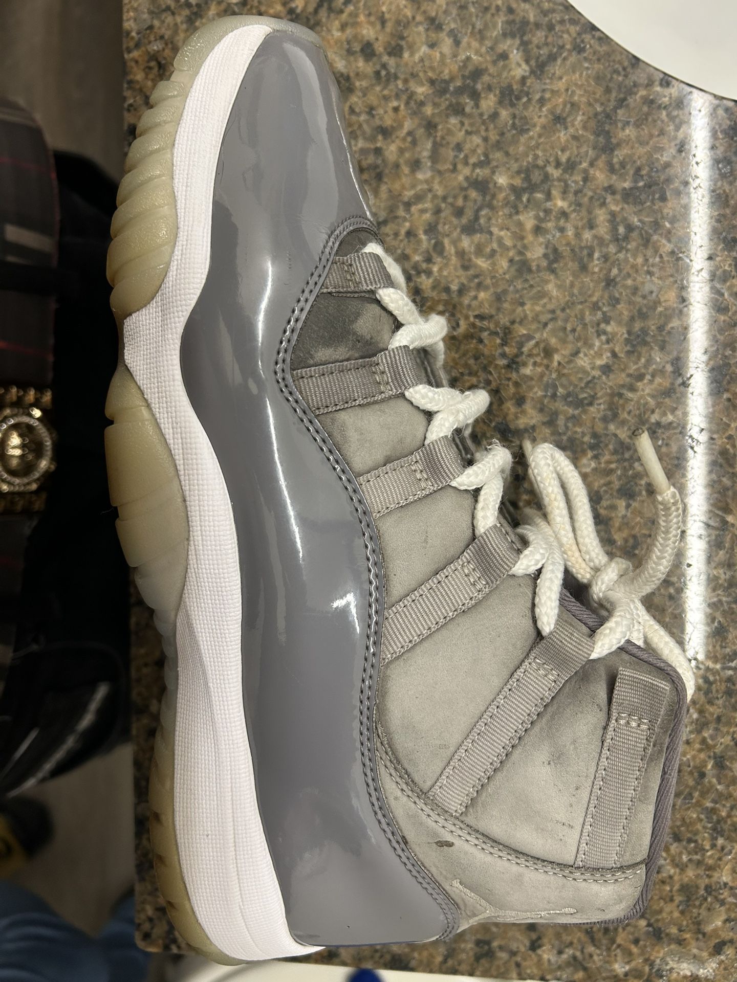 Cool Grey Jordan 11