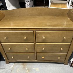 Wooden Dresser With 6 Drawers 