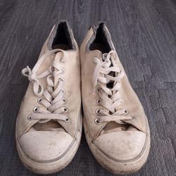 Converse Shoes Size 10.5
