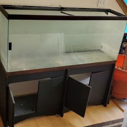 Fish Tank And Stand With A Sky504 Filtration 