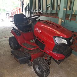 Craftsman Riding Lawnmower