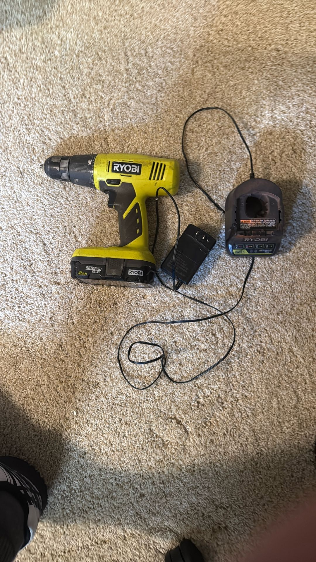 Ryobi P209 18V One+ Cordless 3/8" VSR Drill Driver W/2Ah Battery & Charger