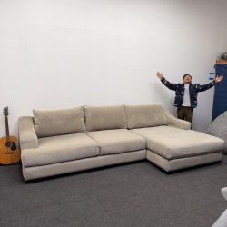Lodge Oversized Sectional Couch with Right Chaise (Fog Gray / Beige) *Very Clean* HUGE! ❌1.5k OFF❌