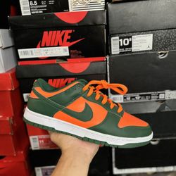 Nike Dunk Low Miami Hurricanes size 10 VNDS