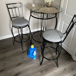Bistro Table 