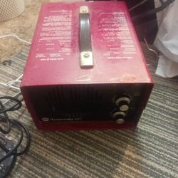 Industrial Air Purifier.   Filters Are New..Works Great!!!!