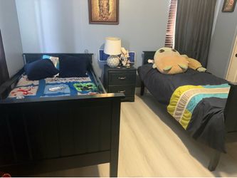 2 beds and drawers
