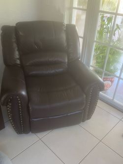 Leather recliner chair