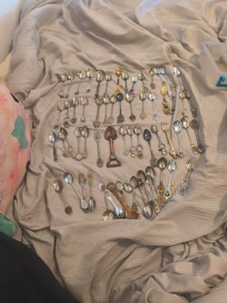 Spoons From States All Over The World And Forks Collectables