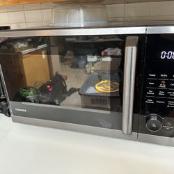 Countertop Microwave and Air Fryer Combo