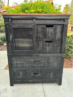 Black Farmhouse Style Wood Dresser Chest of Drawers Cabinet Furniture Great Condition